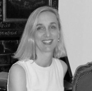 Meet your Posher, Suzette